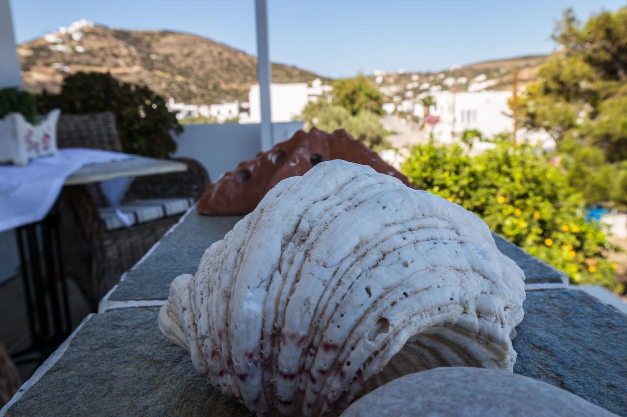 Gerani Sifnos * Platis Gialos (Sifnos)
