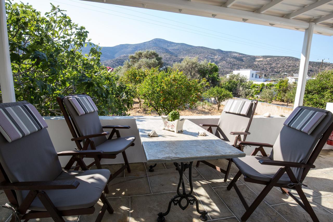 Gerani Sifnos * Platis Gialos (Sifnos)